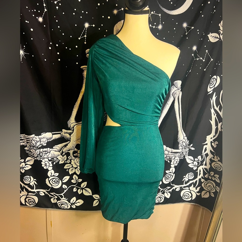 Women’s One Shoulder Dress NWOT Small